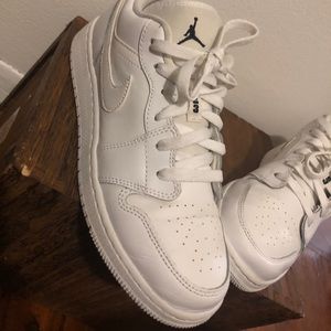 Nike Air Jordan Low Top